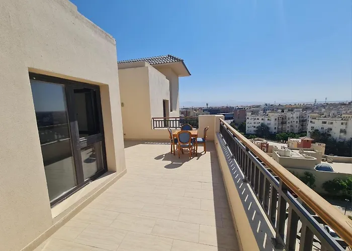 Aldau Heights Modern With Terrace, Mountain & View Hurghada