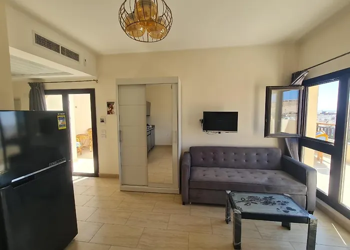 Aldau Heights Modern With Terrace, Mountain & View Appartement *