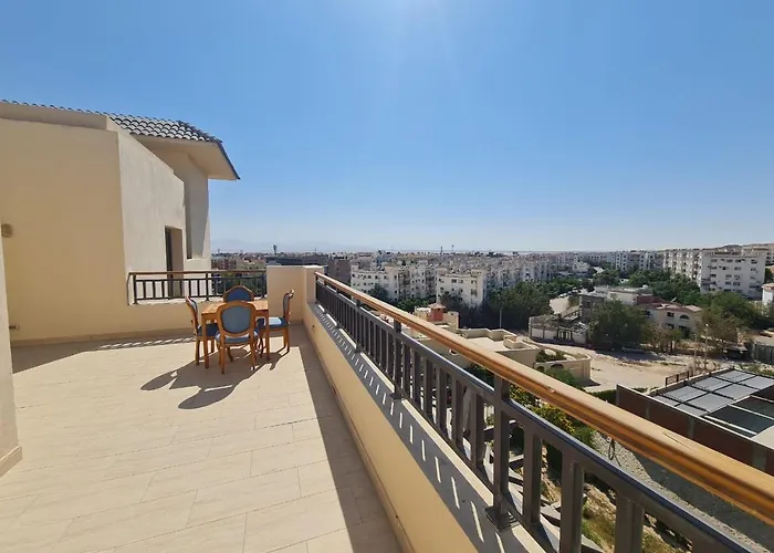 Appartement Aldau Heights Modern With Terrace, Mountain & View